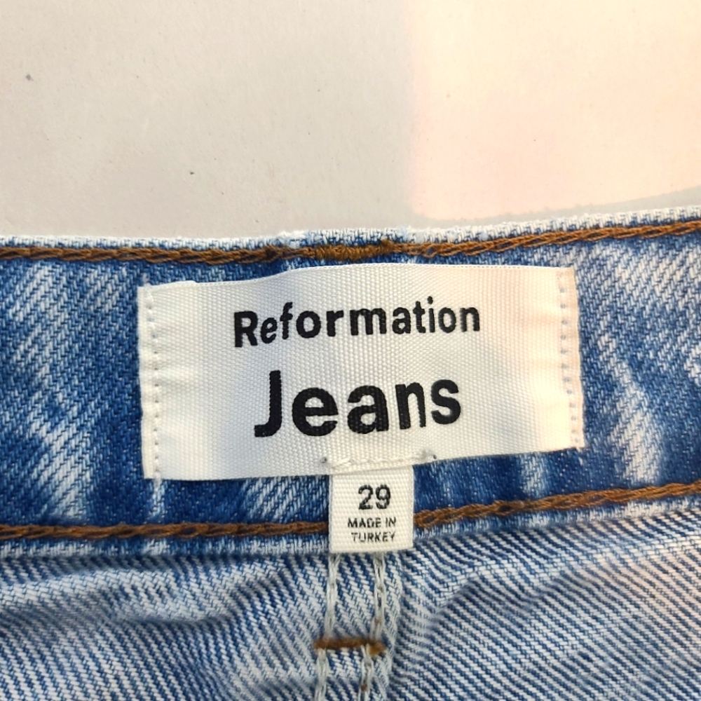 Reformation Charlie Cuffed High Rise Jean Shorts Size 29 - Picture 5 of 10